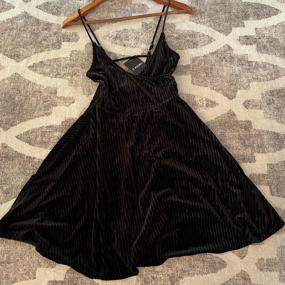 Forever 21 sexy velvet mini dress. Size small